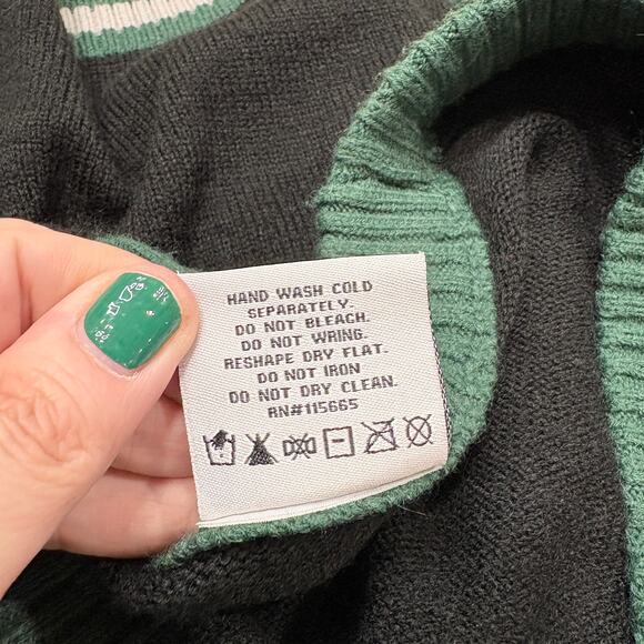 Harry Potter Womens Size XS Slytherin Cardigan Sweater V-Neck Varsity Academia - Picture 7 of 15